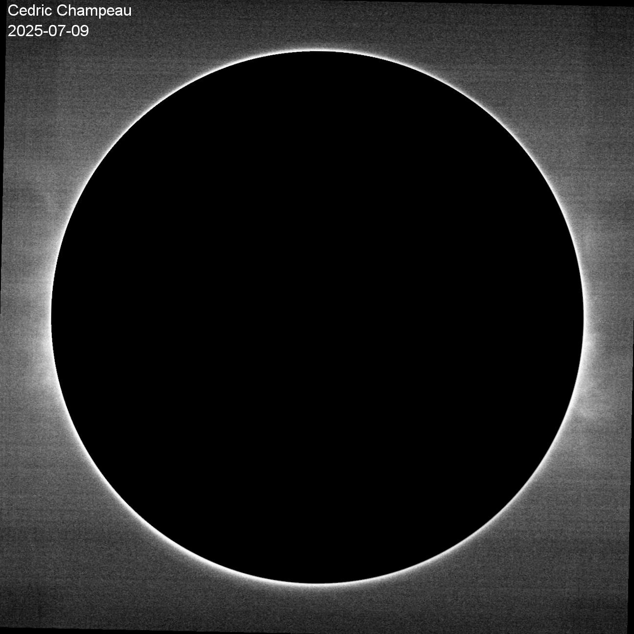 La couronne solaire E obtenue au ML Astro SHG 700 et reconstruite avec JSol’Ex - C. Champeau, 9 juillet 2025